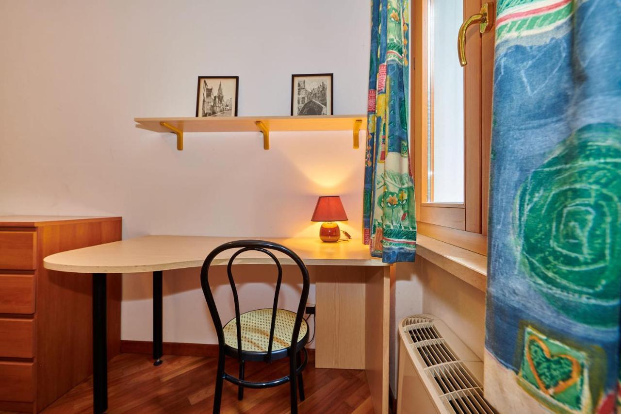 Apartmentsgarda - Baia D'Argento Residence コステロマーノ エクステリア 写真
