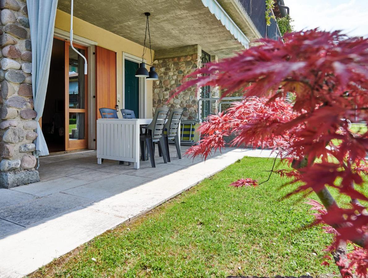 Apartmentsgarda - Baia D'Argento Residence コステロマーノ エクステリア 写真